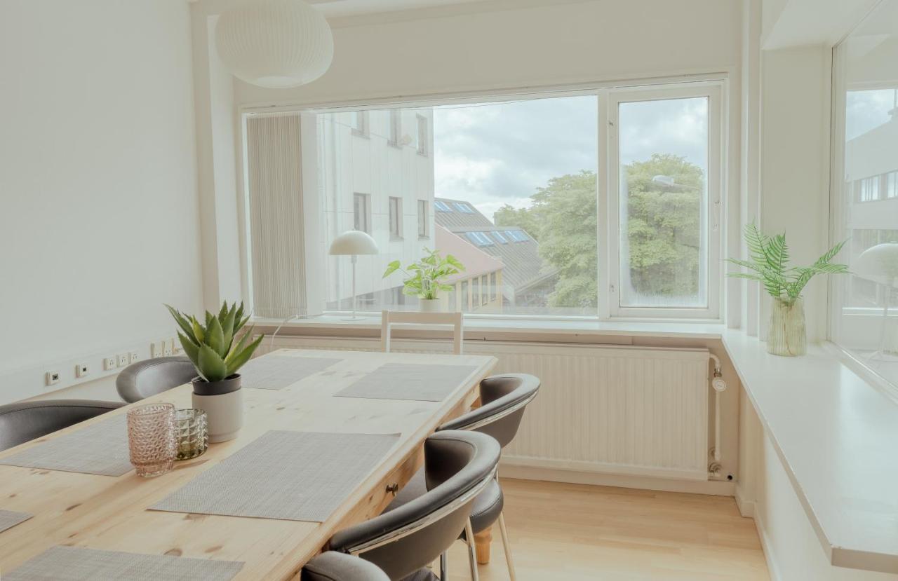 Apartments In Downtown Torshavn Exterior photo